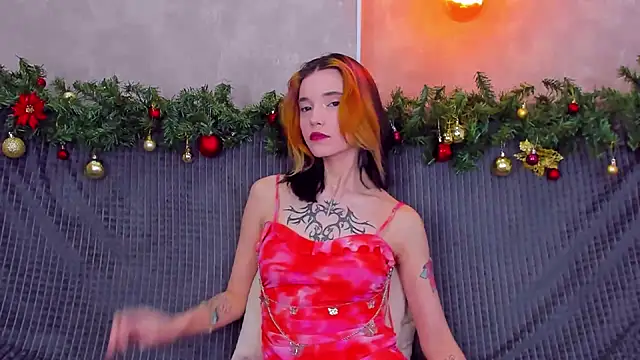 as1an girlfriend online show from December 14, 2024, 5:47 pm