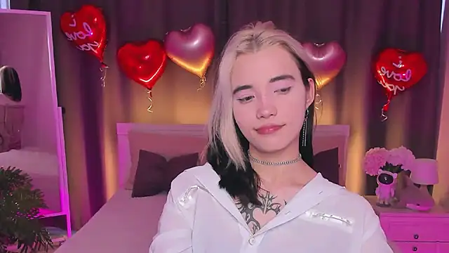 as1an girlfriend online show from February 21, 2025, 6:29 am