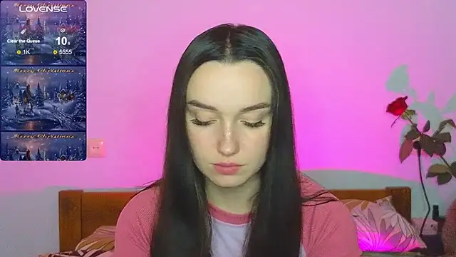 Wild Sophie  online show from December 21, 2024, 4:03 pm