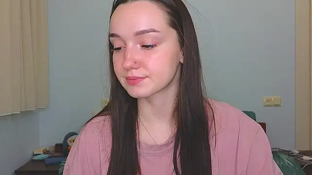 Wild Sophie  online show from January 25, 2025, 8:21 pm