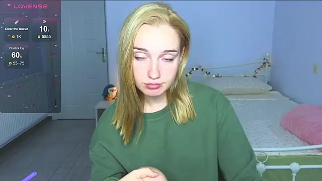 Wild Sophie  online show from October 1, 2025, 5:30 pm