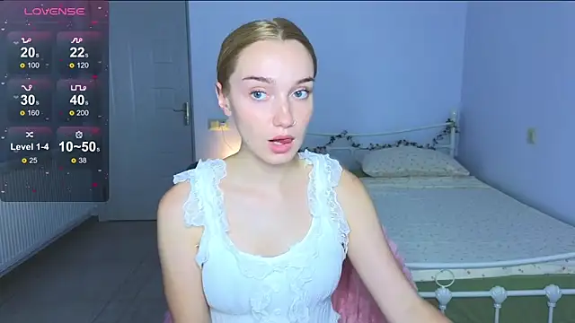 Wild Sophie  online show from October 5, 2025, 4:49 pm