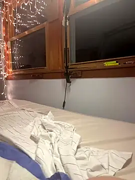 Snapshot of dreamteemer chatting on December 7, 2024, 4:20 am dreamteemer online show from December 7, 2024, 4:20 am