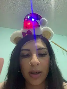 Snapshot of Hilary_pinkk chatting on December 25, 2024, 7:03 am Hilary pinkk online show from December 25, 2024, 7:03 am