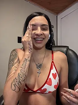 Hilary pinkk online show from November 27, 2025, 2:57 am