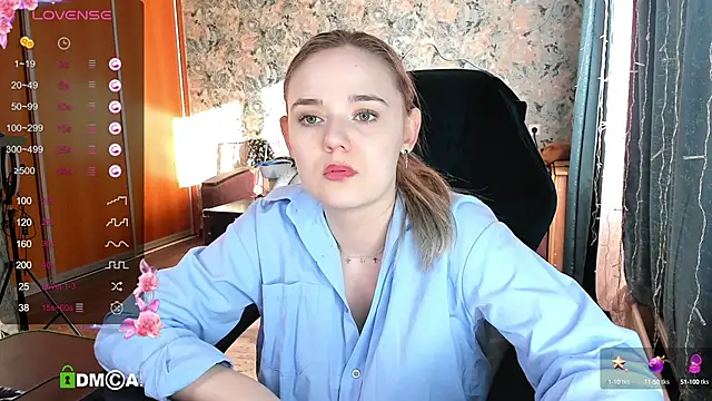 Your small bunny online show from March 5, 2025, 10:11 am