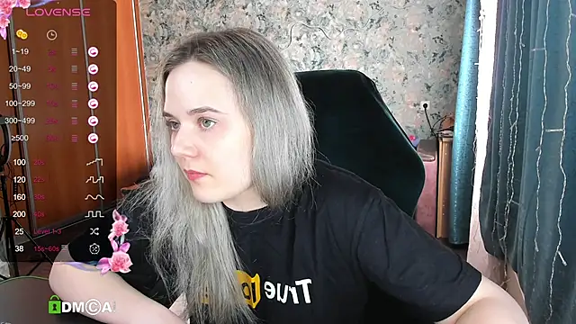 Your small bunny online show from March 10, 2025, 9:10 am