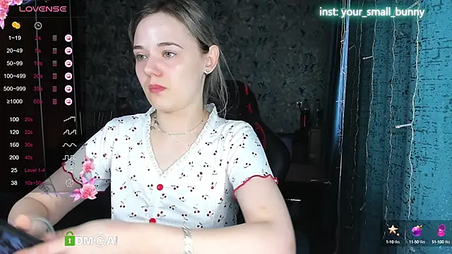 Your small bunny online show from September 16, 2025, 2:12 am