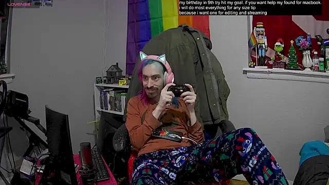Snapshot of tallnerdyguy chatting on February 11, 2025, 2:57 am tallnerdyguy online show from February 11, 2025, 2:57 am