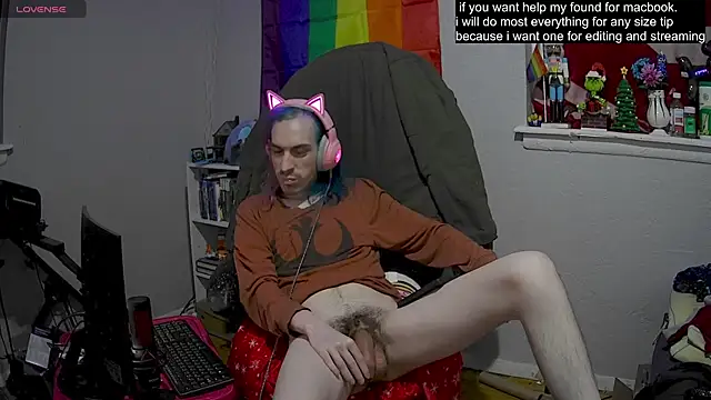 Snapshot of tallnerdyguy chatting on February 21, 2025, 5:02 am tallnerdyguy online show from February 21, 2025, 5:02 am