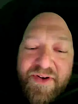 Snapshot of Strong_Bear89 chatting on January 24, 2025, 9:17 am Strong Bear89 online show from January 24, 2025, 9:17 am
