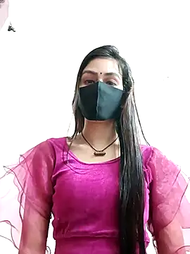 Snapshot of Tisha-01 chatting on September 25, 2025, 5:05 pm Tisha-01 online show from September 25, 2025, 5:05 pm