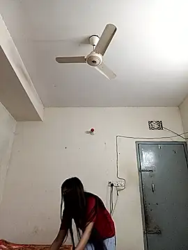 Snapshot of Tisha-01 chatting on October 9, 2025, 3:54 pm Tisha-01 online show from October 9, 2025, 3:54 pm