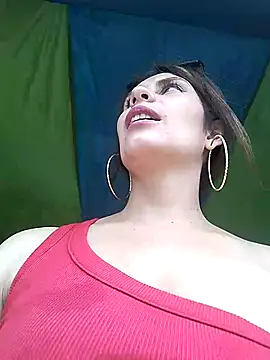 Alysson-- online show from March 20, 2025, 4:20 pm