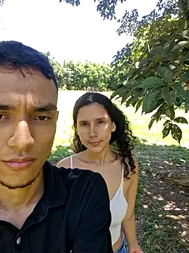 Snapshot of Antonella_and_axel_ chatting on September 21, 2025, 4:41 pm Antonella and axel  online show from September 21, 2025, 4:41 pm