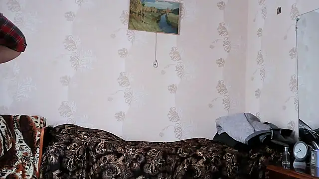 Snapshot of Ettie_Tonia chatting on November 1, 2025, 8:38 am Ettie Tonia online show from November 1, 2025, 8:38 am