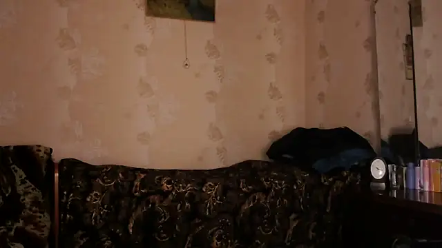 Snapshot of Ettie_Tonia chatting on November 30, 2025, 8:18 am Ettie Tonia online show from November 30, 2025, 8:18 am