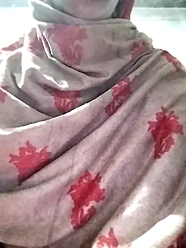 Snapshot of Cute-Ridhima chatting on January 21, 2025, 1:54 pm Cute-Ridhima online show from January 21, 2025, 1:54 pm
