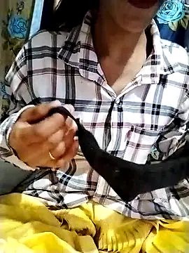 Snapshot of Cute-Ridhima chatting on February 27, 2025, 7:34 am Cute-Ridhima online show from February 27, 2025, 7:34 am