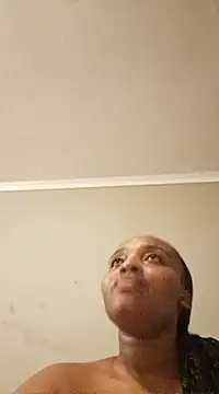 Snapshot of thicktash chatting on February 13, 2025, 6:59 pm thicktash online show from February 13, 2025, 6:59 pm