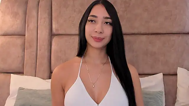 Snapshot of julieta_jewel chatting on December 22, 2024, 1:33 pm julieta jewel online show from December 22, 2024, 1:33 pm