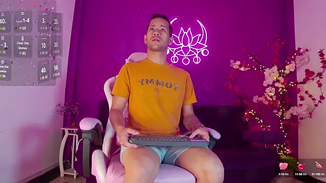 Snapshot of zaid_lion chatting on February 1, 2025, 1:09 pm zaid lion online show from February 1, 2025, 1:09 pm