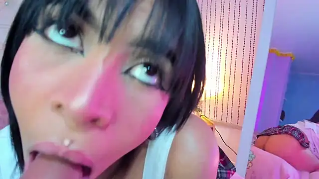 emaa lambert online show from March 1, 2025, 1:43 am