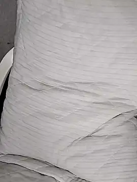 Snapshot of fofinhaa12 chatting on February 11, 2025, 1:52 am fofinhaa12 online show from February 11, 2025, 1:52 am