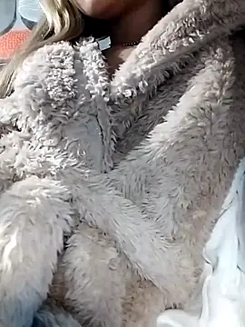 Snapshot of fofinhaa12 chatting on November 27, 2025, 3:03 pm fofinhaa12 online show from November 27, 2025, 3:03 pm