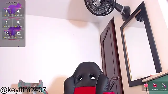 SweetAndrea ss online show from January 13, 2025, 11:30 am