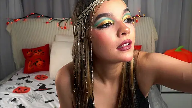 Snapshot of VeronaAppleberry chatting on October 28, 2025, 11:36 am VeronaAppleberry online show from October 28, 2025, 11:36 am