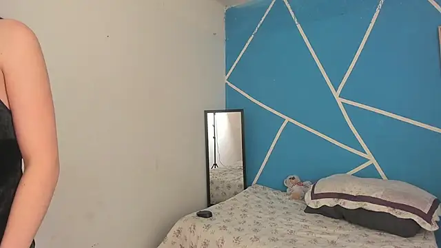 Snapshot of britny_clouds chatting on January 20, 2025, 3:50 pm britny clouds online show from January 20, 2025, 3:50 pm