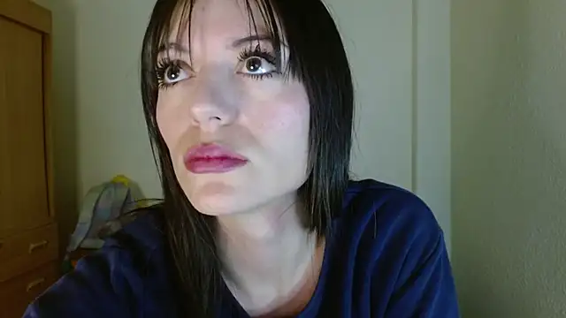 Snapshot of britny_clouds chatting on September 15, 2025, 7:36 pm britny clouds online show from September 15, 2025, 7:36 pm