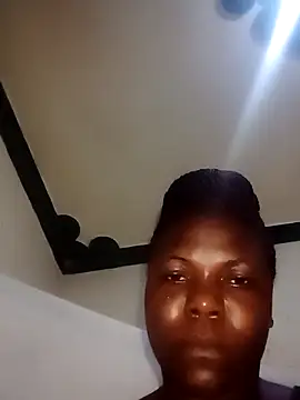 Snapshot of Danny_lady chatting on February 26, 2025, 8:44 pm Danny lady online show from February 26, 2025, 8:44 pm