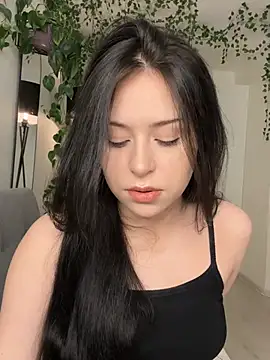 Snapshot of _SweetCandyy chatting on December 15, 2024, 5:31 pm SweetCandyy online show from December 15, 2024, 5:31 pm