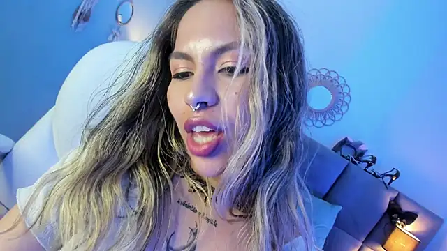 Snapshot of delilah_fix chatting on September 17, 2025, 7:26 pm delilah fix online show from September 17, 2025, 7:26 pm