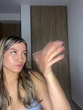 Issabela G1 online show from February 26, 2025, 12:05 am