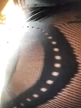 Snapshot of royaldoll-143 chatting on March 20, 2025, 5:15 pm royaldoll-143 online show from March 20, 2025, 5:15 pm