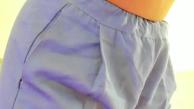 Nami sunny online show from December 16, 2025, 7:08 pm