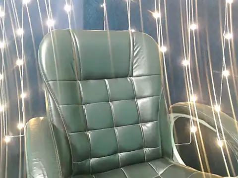 Yashi online show from October 30, 2025, 9:44 am