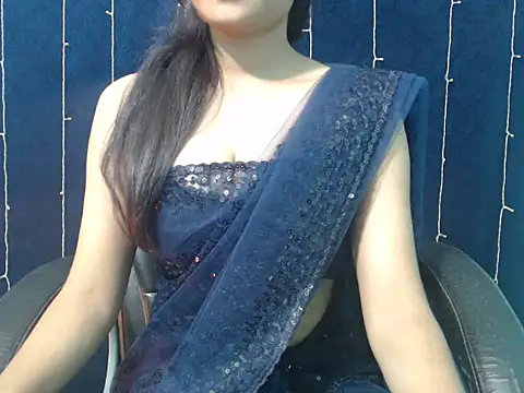 Yashi online show from November 15, 2025, 4:03 pm