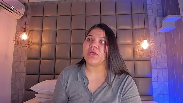 Snapshot of mile_uribe chatting on September 19, 2025, 3:30 am mile uribe online show from September 19, 2025, 3:30 am