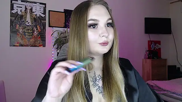 Greeenfriends6969 online show from November 9, 2025, 8:40 pm