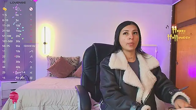 Snapshot of _gaby2 chatting on October 27, 2025, 11:14 am gaby2 online show from October 27, 2025, 11:14 am