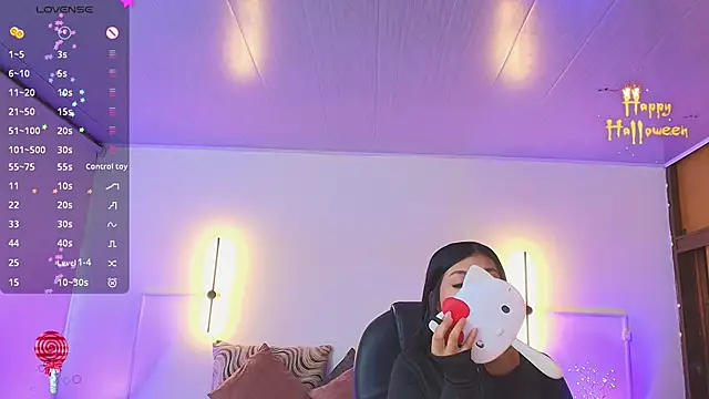 Snapshot of _gaby2 chatting on October 29, 2025, 11:23 am gaby2 online show from October 29, 2025, 11:23 am