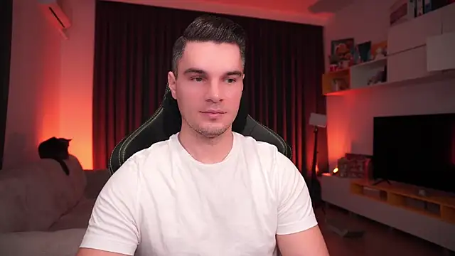 Snapshot of billypassion chatting on January 24, 2025, 6:14 am billypassion online show from January 24, 2025, 6:14 am