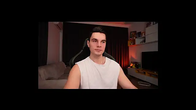 Snapshot of billypassion chatting on February 7, 2025, 4:37 am billypassion online show from February 7, 2025, 4:37 am