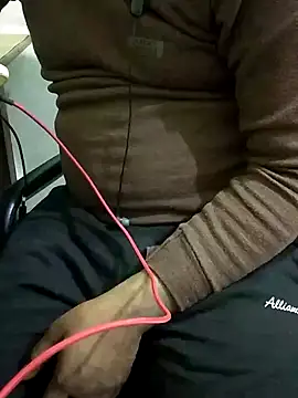 Snapshot of manoj_master chatting on December 11, 2024, 4:31 pm manoj master online show from December 11, 2024, 4:31 pm