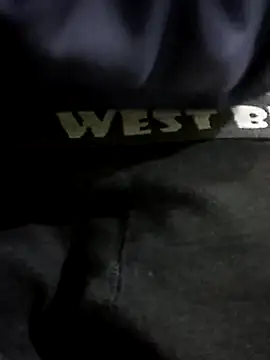 Snapshot of manoj_master chatting on December 21, 2024, 6:23 pm manoj master online show from December 21, 2024, 6:23 pm