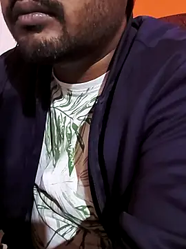 Snapshot of manoj_master chatting on December 3, 2025, 7:23 pm manoj master online show from December 3, 2025, 7:23 pm